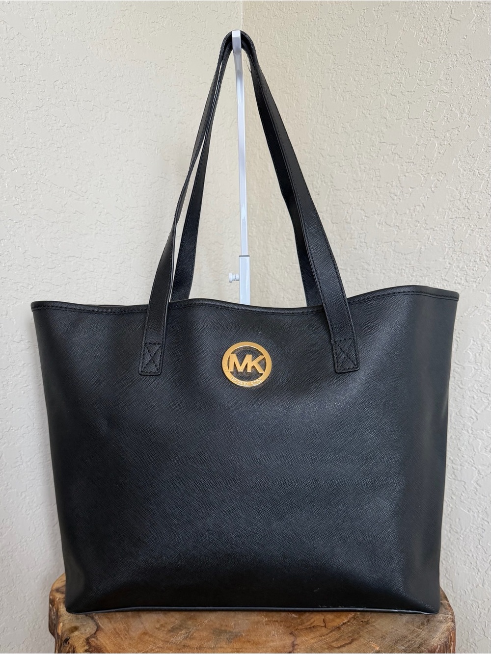 Michael Kors Large Black Saffiano Leather Tote Bag Gold Logo Shoulder Bag